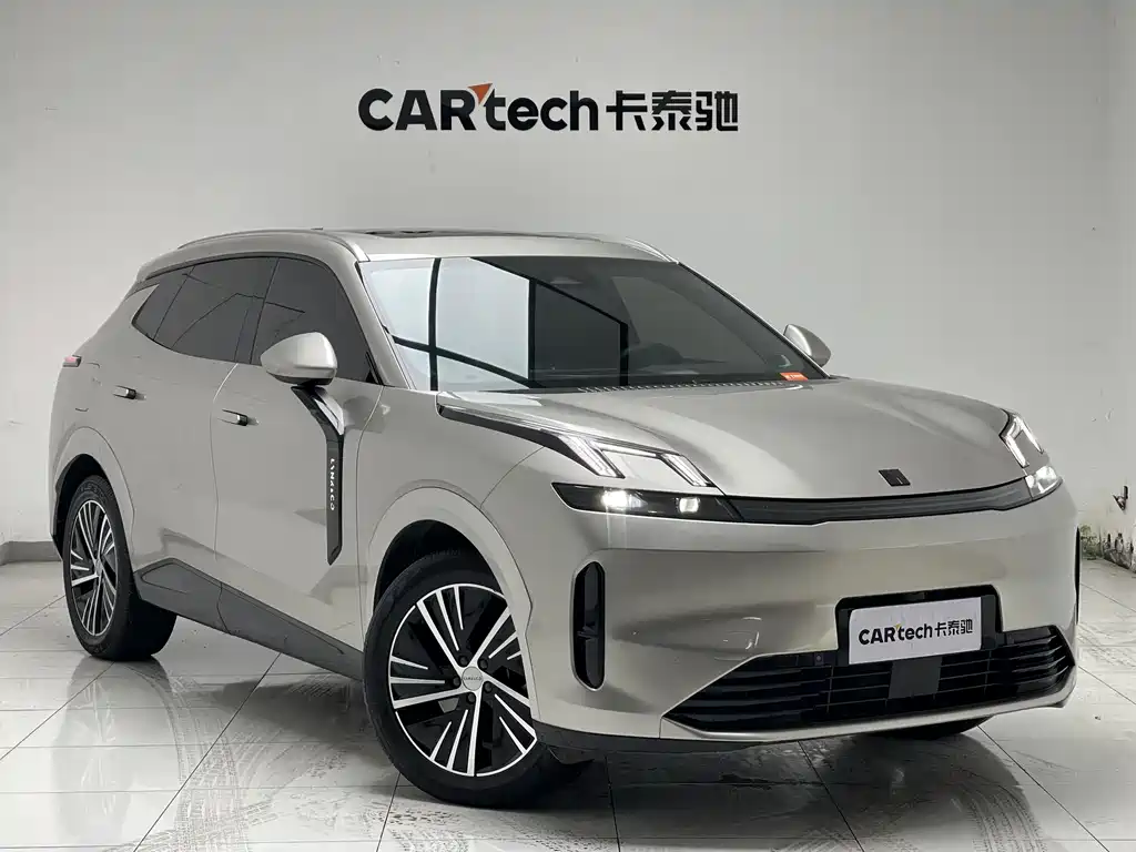 Lynk & Co Lynk & Co 08 EM-P 2023 120km Long Range Pro 2023 - thumbnail 6