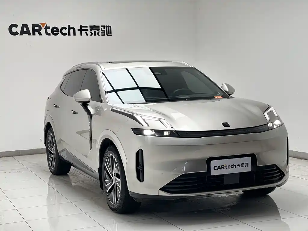 Lynk & Co Lynk & Co 08 EM-P 2023 120km Long Range Pro 2023 - thumbnail 8