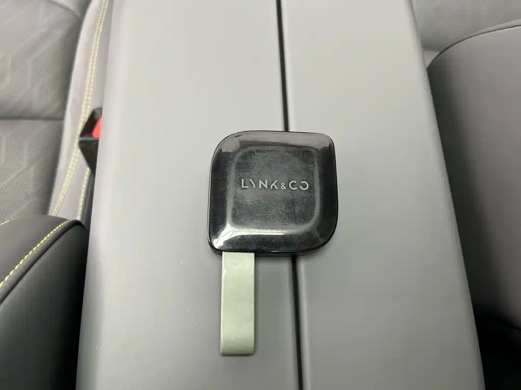 Lynk & Co Lynk & Co 08 EM-P 2023 120km Long Range Pro 2023 - thumbnail 17