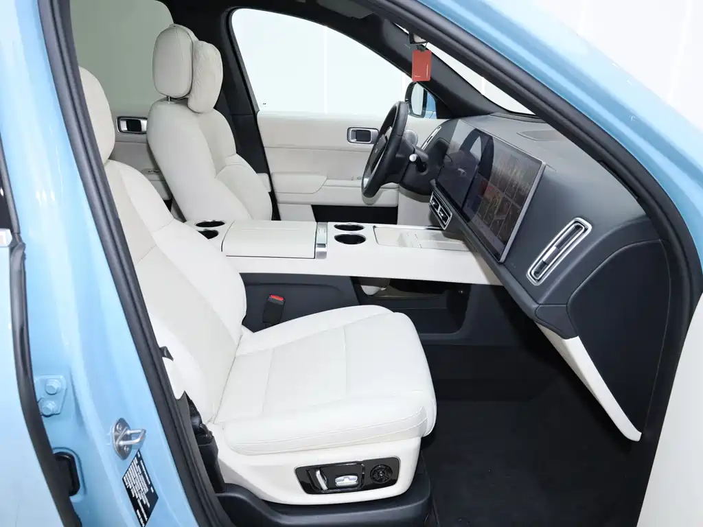 Li Auto Li L8 2025 Max Intelligent Upgrade Edition 2025 - thumbnail 19