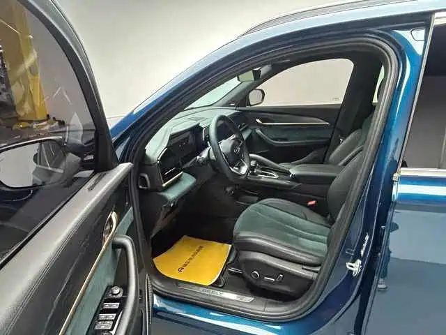 Geely Auto Geely Xingyue L 2021 2.0TD DCT EVO FWD Flagship Edition 2022 - thumbnail 3