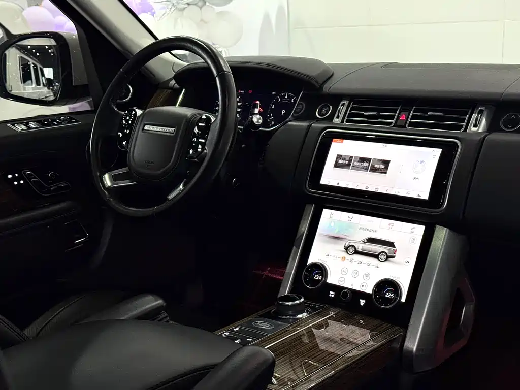 Land Rover Range Rover 2018 3.0 SC V6 Vogue Autobiography Long Wheelbase 2019 - thumbnail 30