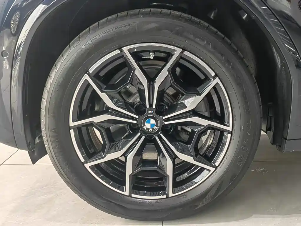 BMW BMW X4 2022 xDrive 25i M Sport Package 2024 - thumbnail 4