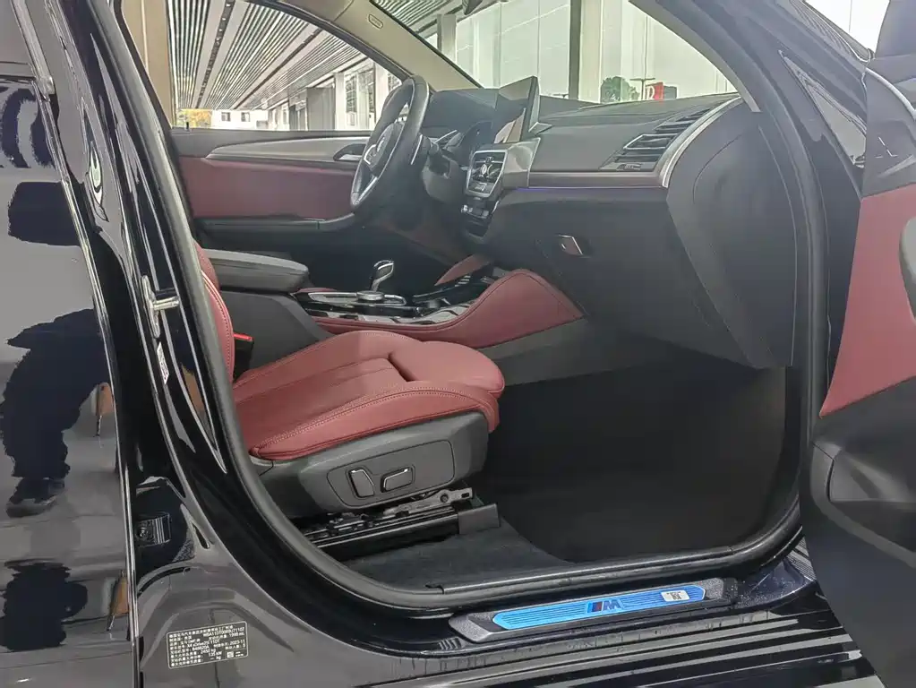 BMW BMW X4 2022 xDrive 25i M Sport Package 2024 - thumbnail 15