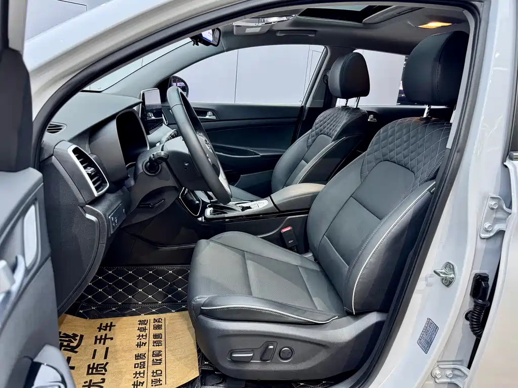 Hyundai Tucson 2020 Model 280TGDi 2WD GLS Smart Connect Version VI 2021 - thumbnail 12