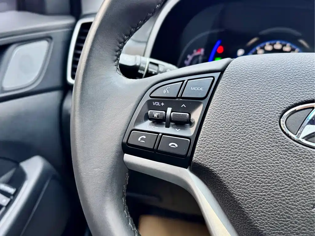Hyundai Tucson 2020 Model 280TGDi 2WD GLS Smart Connect Version VI 2021 - thumbnail 22