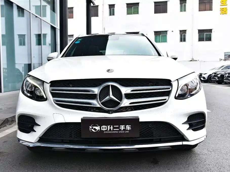 Mercedes-Benz Mercedes-Benz GLC 2017 GLC 300 4MATIC Sport Edition 2017 - thumbnail 2