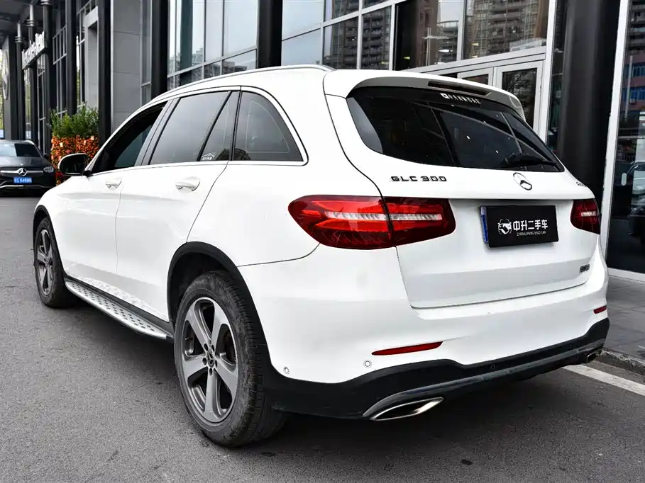 Mercedes-Benz Mercedes-Benz GLC 2017 GLC 300 4MATIC Sport Edition 2017 - thumbnail 3