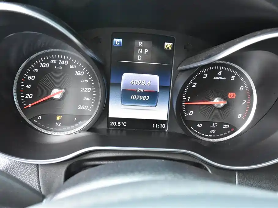 Mercedes-Benz Mercedes-Benz GLC 2017 GLC 300 4MATIC Sport Edition 2017 - thumbnail 10