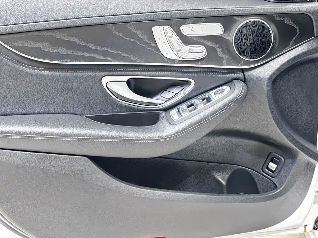 Mercedes-Benz Mercedes-Benz C-Class 2018 C 200 L 4MATIC Sport Edition 2018 - thumbnail 17
