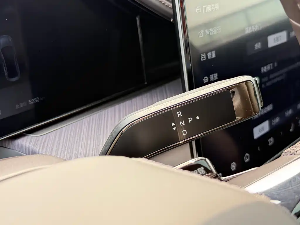 Denza DENZA Z9 2024 1100km AWD Ultra Edition 2024 - thumbnail 18