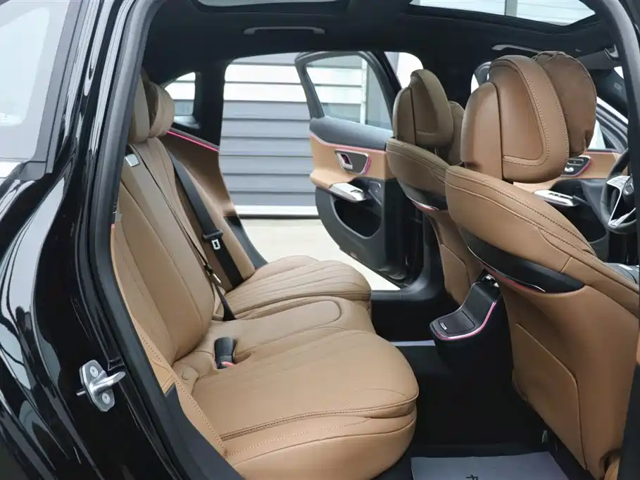 Mercedes-Benz Mercedes-Benz E-Class 2026 E 260 L Classic Edition 2026 - thumbnail 23