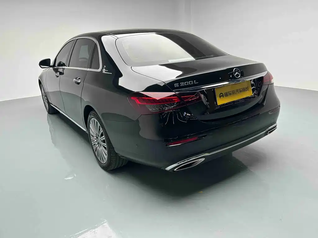 Mercedes-Benz Mercedes-Benz E-Class 2023 Facelift E 300 L Fashion Edition 2023 - thumbnail 12