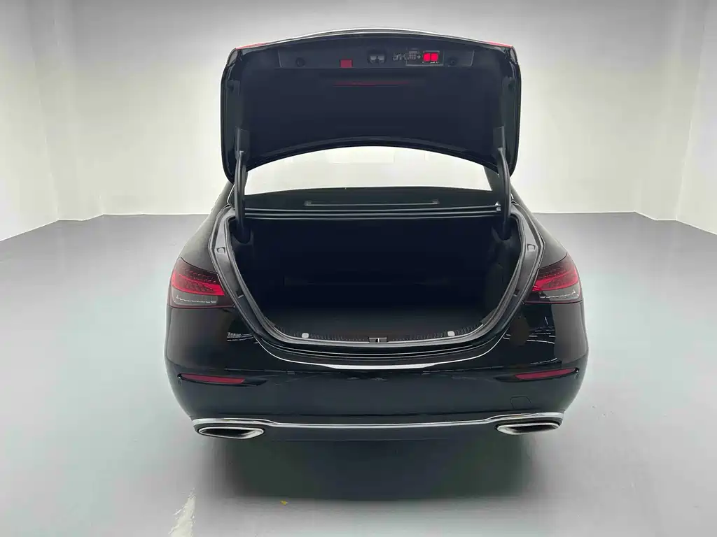 Mercedes-Benz Mercedes-Benz E-Class 2023 Facelift E 300 L Fashion Edition 2023 - thumbnail 13