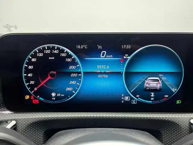 Mercedes-Benz Mercedes-Benz A-Class 2022 Facelift A 200 L Sport Sedan Dynamic Model 2022 - thumbnail 10