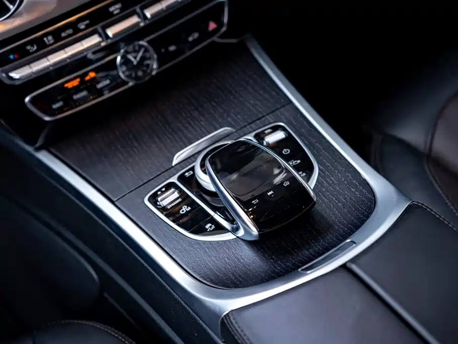 Mercedes-Benz Mercedes-Benz G-Class 2020 G 500 Night Package Special Edition 2020 - thumbnail 10