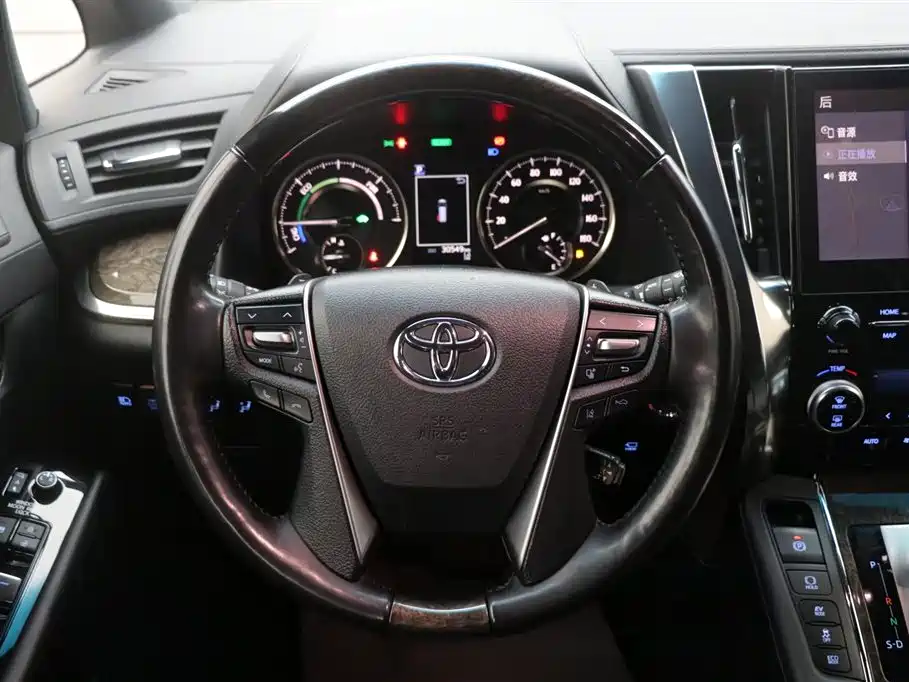 Toyota Alphard 2021 Model Hybrid 2.5L Executive Version 2022 - thumbnail 17