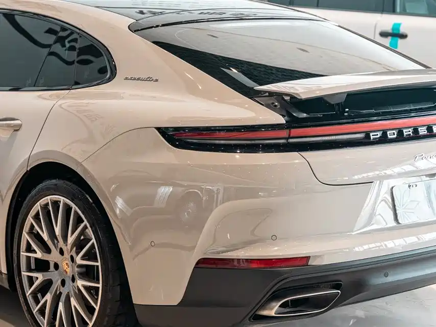 Porsche Panamera 2026 Panamera 4 Executive Long Wheelbase 2.9T 2026 - thumbnail 16