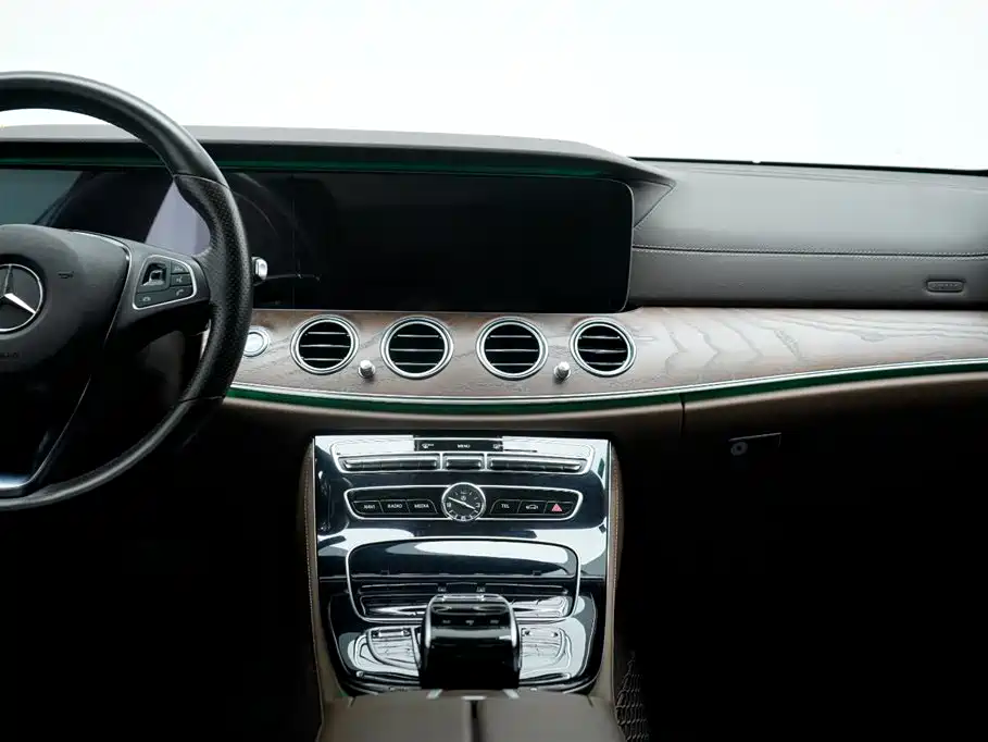 Mercedes-Benz Mercedes-Benz E-Class 2016 E 200 L 2017 - thumbnail 20