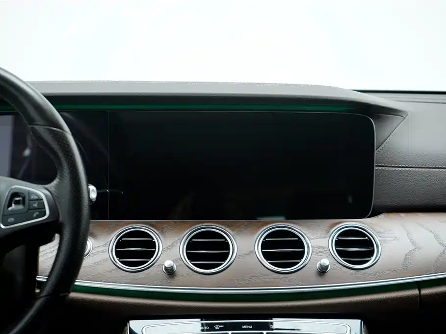 Mercedes-Benz Mercedes-Benz E-Class 2016 E 200 L 2017 - thumbnail 24