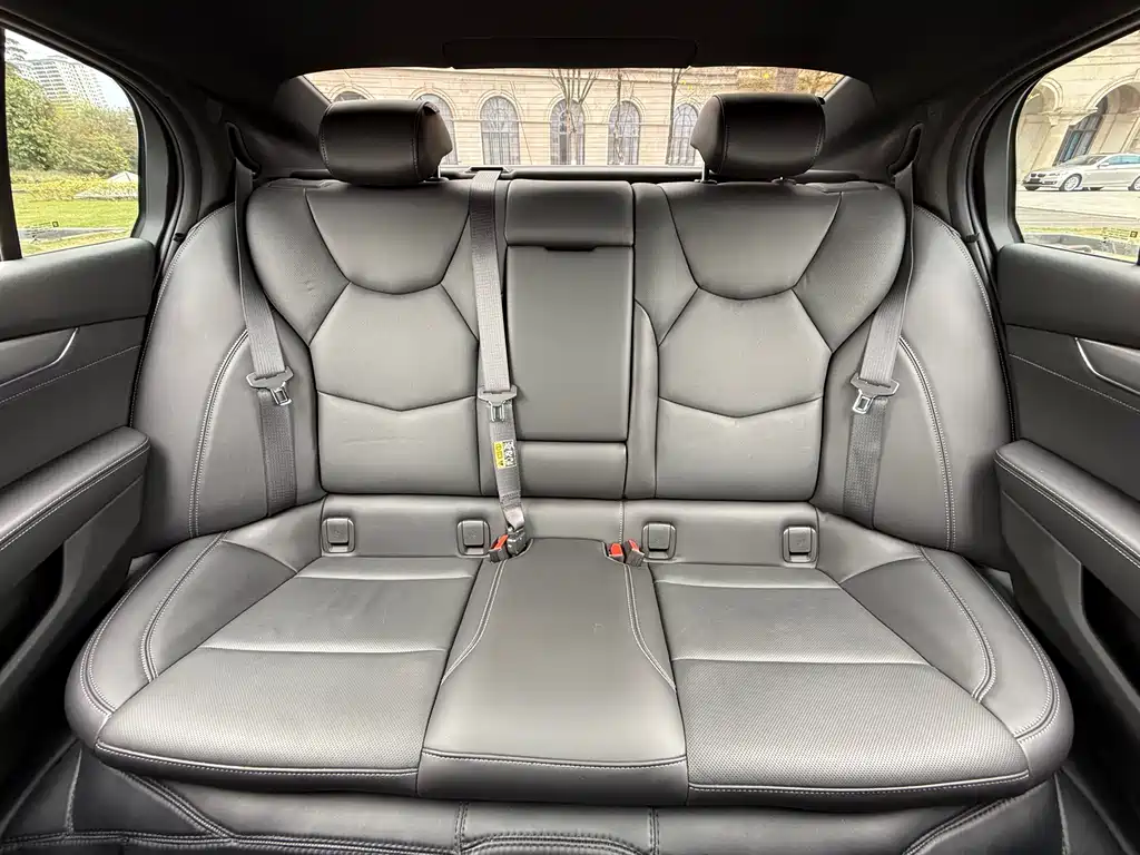 Cadillac Cadillac CT5 2022 28T Luxury 2022 - thumbnail 12