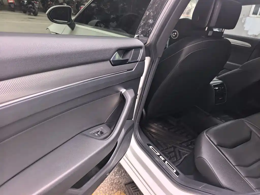 Volkswagen FAW-Volkswagen CC 2019 330TSI魅颜 Edition国VI 2019 - thumbnail 17