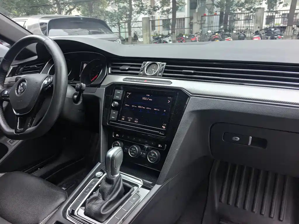 Volkswagen FAW-Volkswagen CC 2019 330TSI魅颜 Edition国VI 2019 - thumbnail 21
