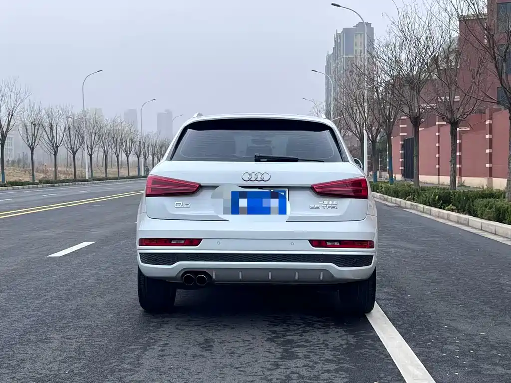 Audi Audi Q3 2018 30th Anniversary Edition 35 TFSI Sport Model 2018 - thumbnail 22