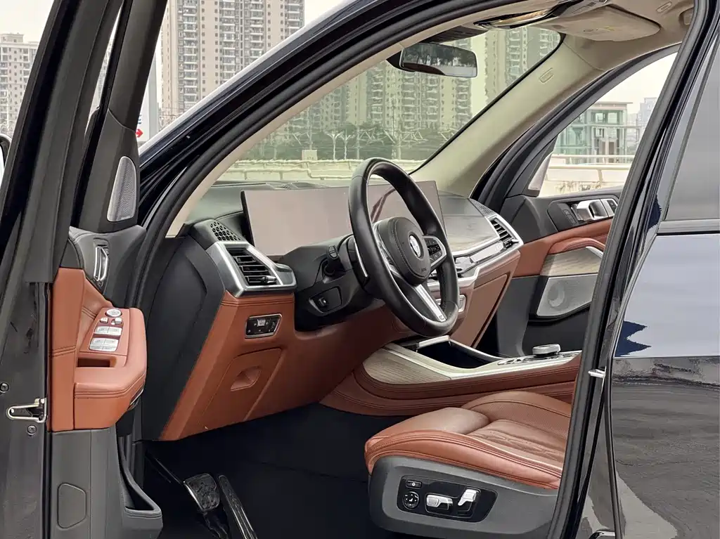 BMW BMW X7 2023 xDrive40i M Sport Executive Package 2023 - thumbnail 4
