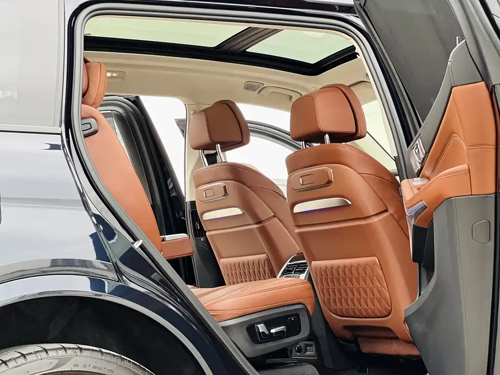 BMW BMW X7 2023 xDrive40i M Sport Executive Package 2023 - thumbnail 7