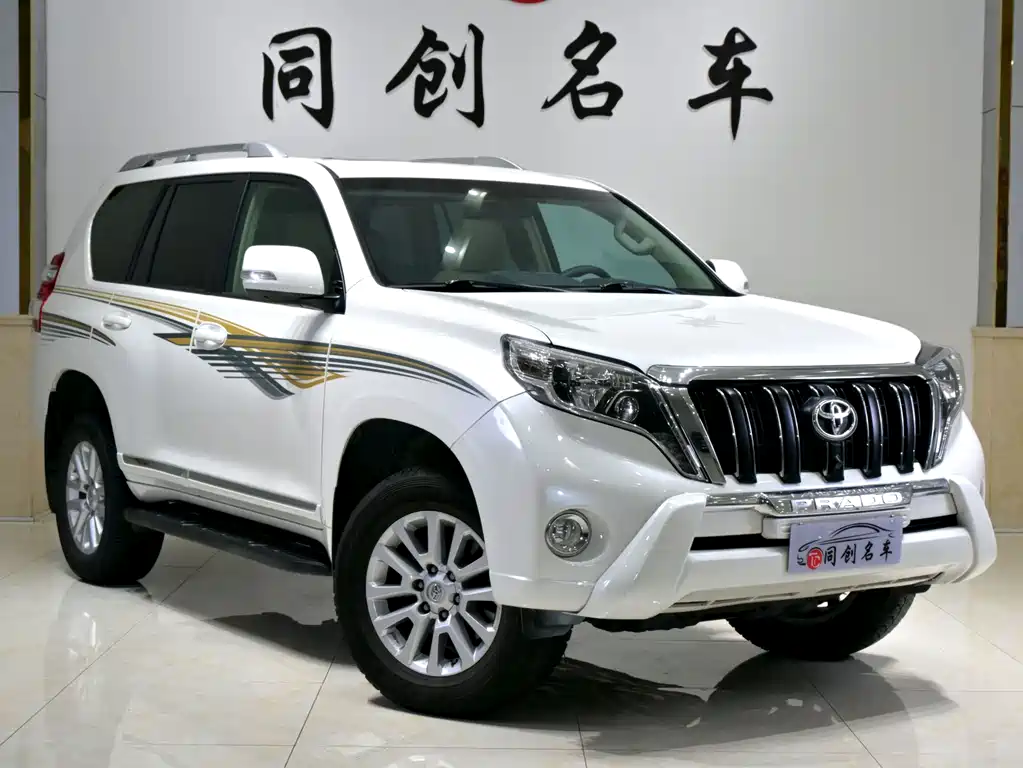 Toyota Toyota Land Cruiser Prado 2017 4.0L Middle East Version 2018 - thumbnail 3