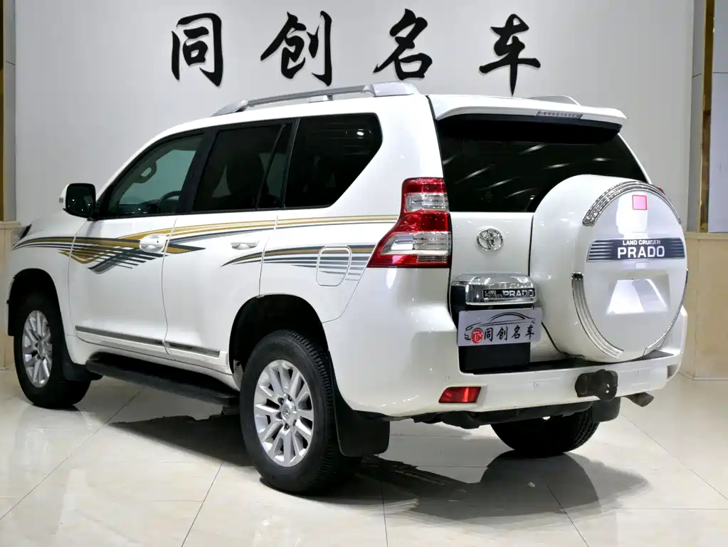 Toyota Toyota Land Cruiser Prado 2017 4.0L Middle East Version 2018 - thumbnail 4