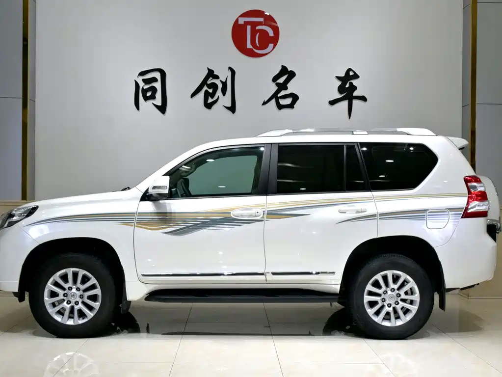 Toyota Toyota Land Cruiser Prado 2017 4.0L Middle East Version 2018 - thumbnail 7