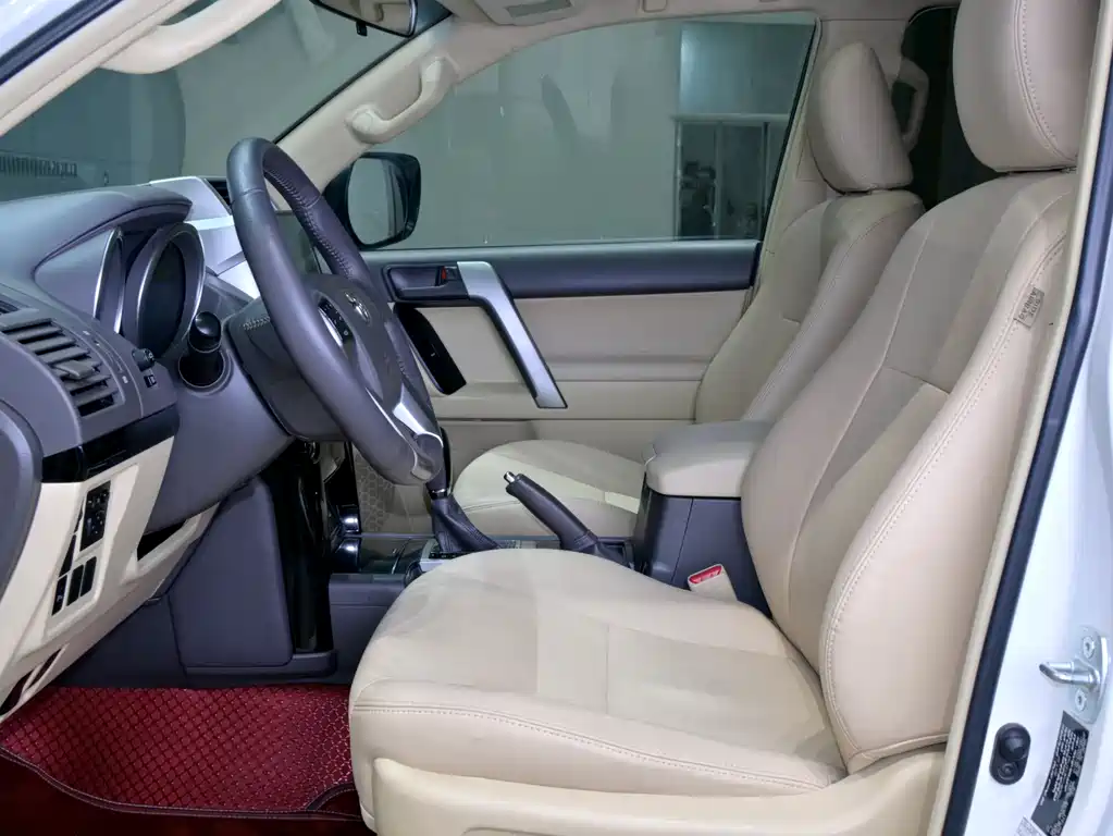 Toyota Toyota Land Cruiser Prado 2017 4.0L Middle East Version 2018 - thumbnail 9