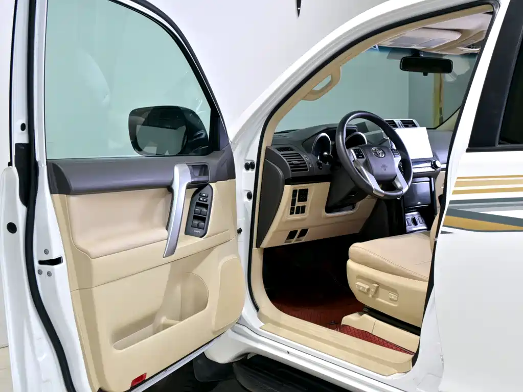Toyota Toyota Land Cruiser Prado 2017 4.0L Middle East Version 2018 - thumbnail 13