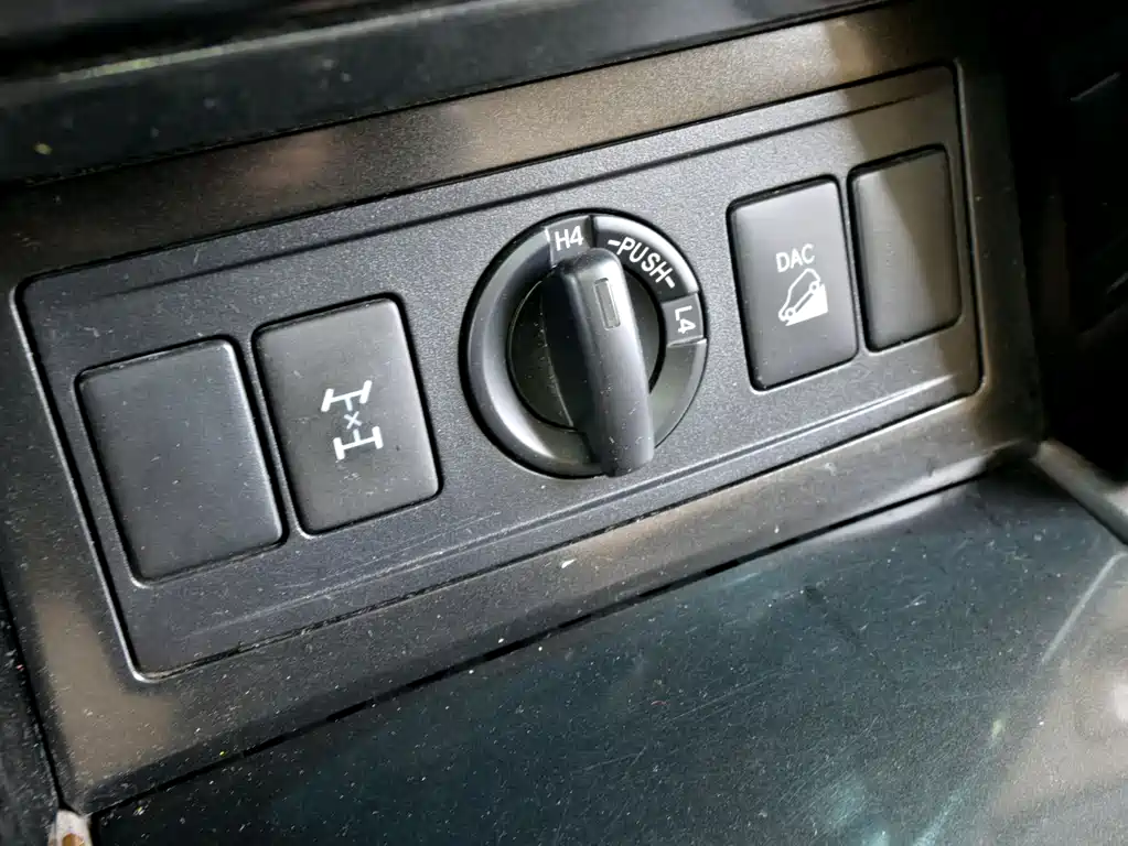 Toyota Toyota Land Cruiser Prado 2017 4.0L Middle East Version 2018 - thumbnail 17