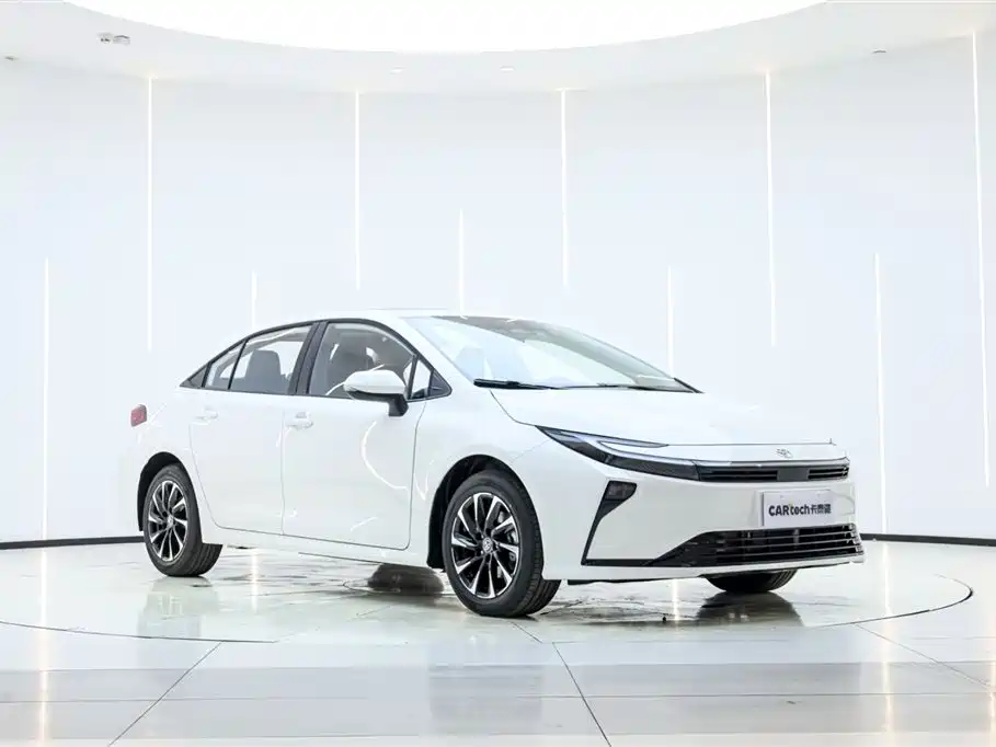 Toyota Toyota Corolla 2026 1.8L Hybrid LE 2026 - thumbnail 2
