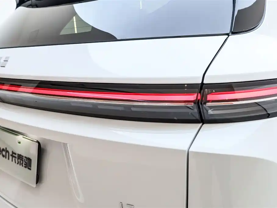 Li Auto Li L7 2025 Ultra Intelligent Upgrade Edition 2025 - thumbnail 9