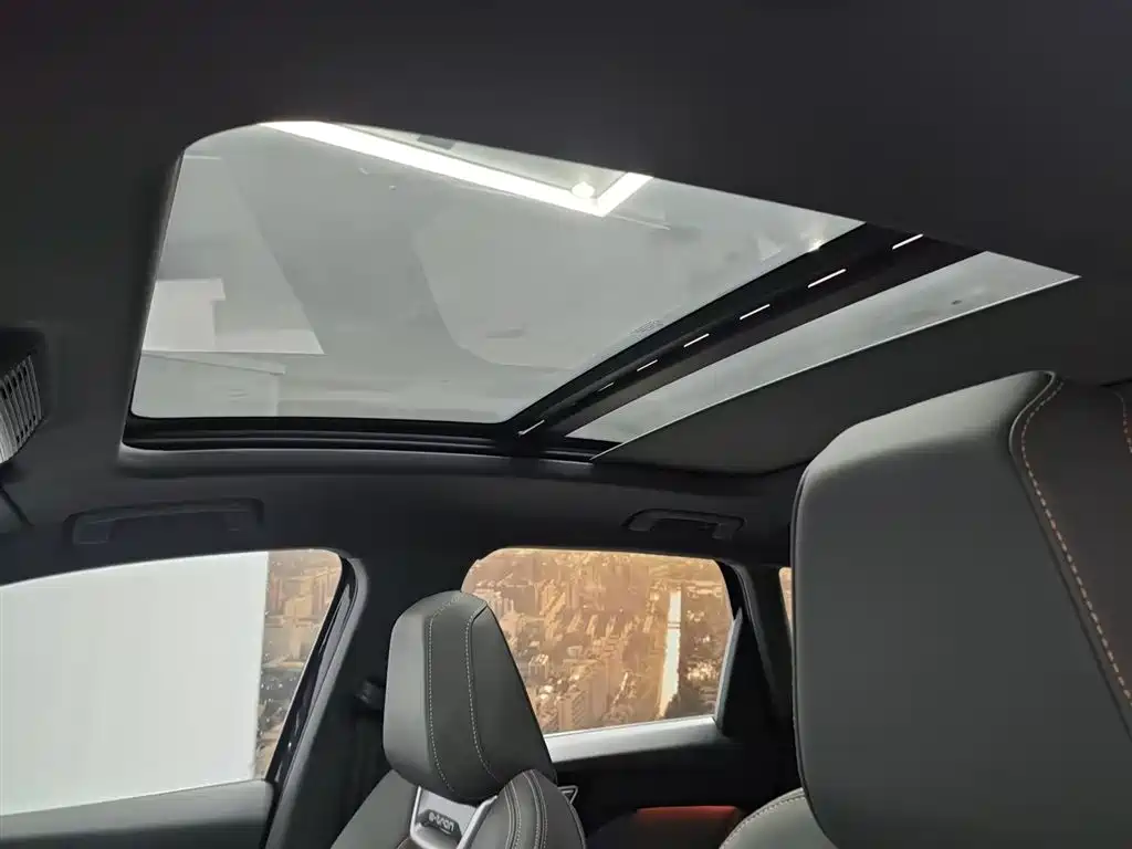 Audi Audi Q4 e-tron 2024 40 e-tron Premium Edition 2025 - thumbnail 12