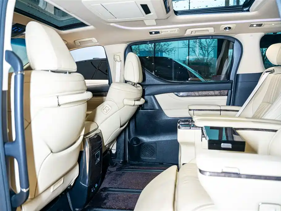 Toyota Alphard 2019 Model Hybrid 2.5L HV Luxury Version 2020 - thumbnail 13