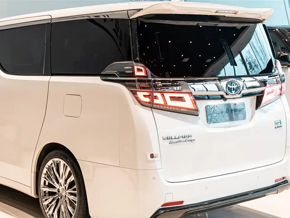 Toyota Alphard 2019 Model Hybrid 2.5L HV Luxury Version 2020 - thumbnail 17