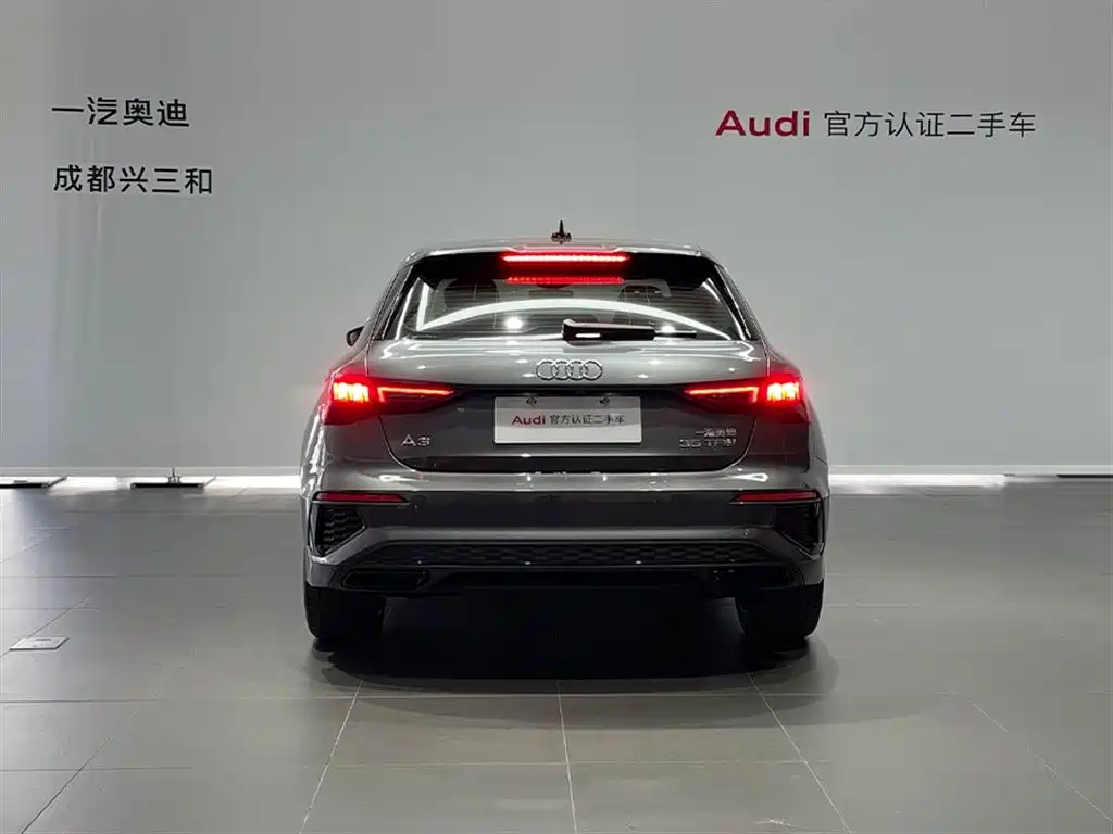 Audi Audi A3 2024 Sportback 35 TFSI Fashion Sport Edition 2024 - thumbnail 5