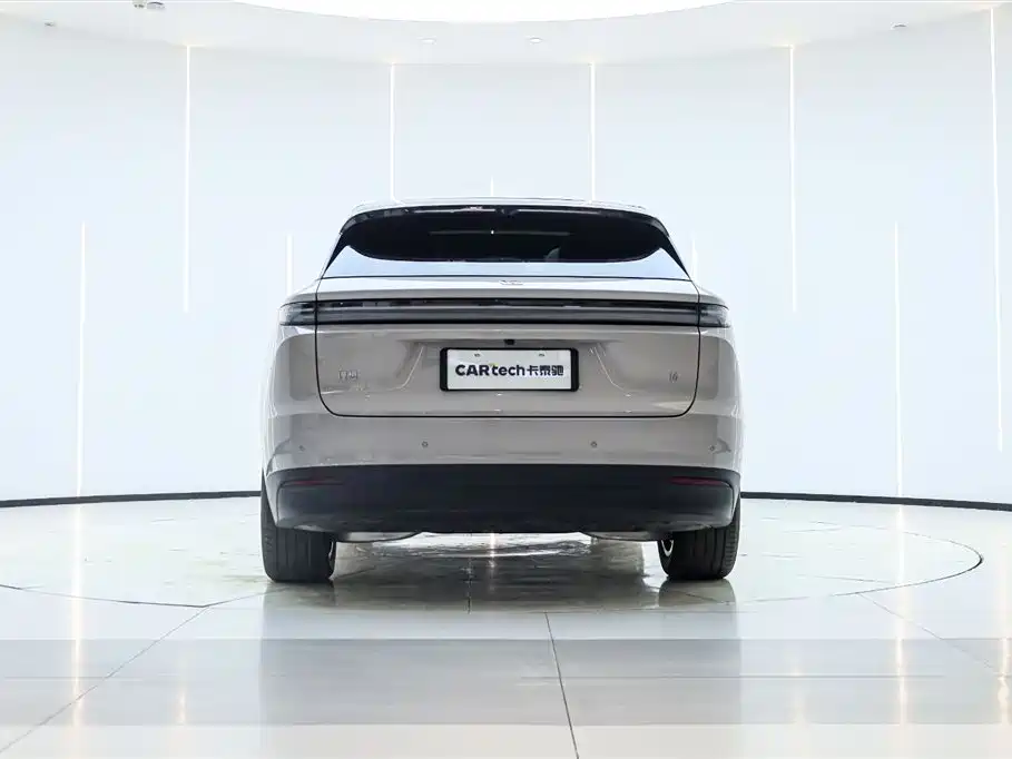 Li Auto Li Auto L6 2WD Standard Edition 2025 Model 2025 - thumbnail 4