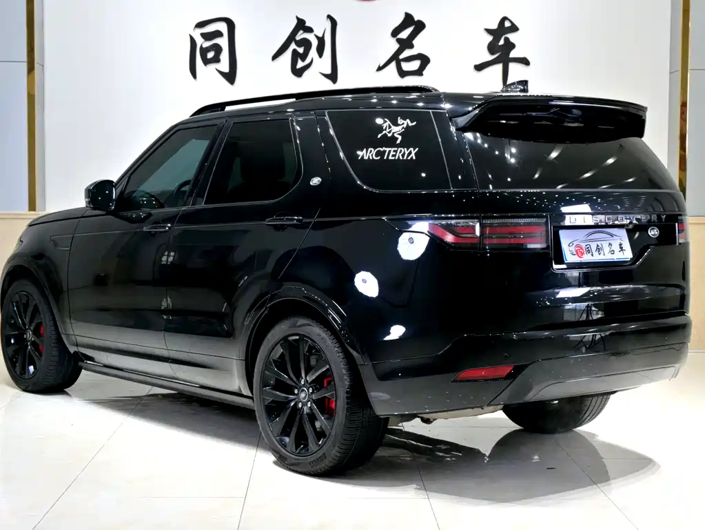 Land Rover Discovery 2024 360PS Dynamic SE 2023 - thumbnail 4