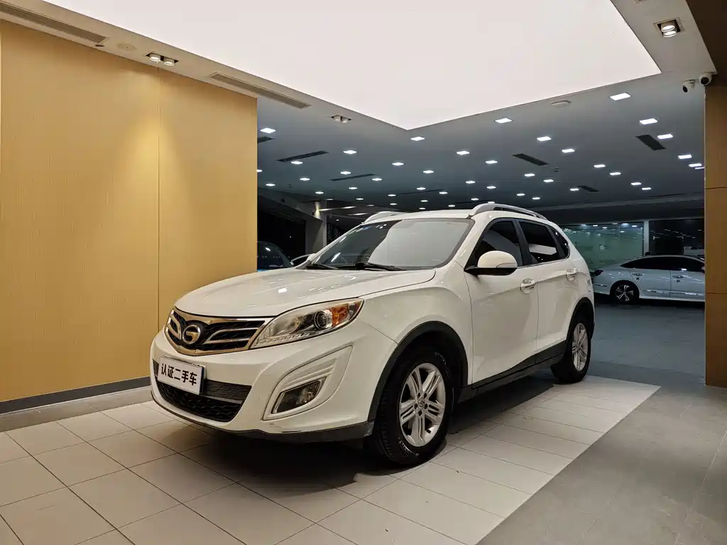 GAC Trumpchi GAC Trumpchi GS5 2014 2.0L Automatic 2WD Luxury Edition 2014