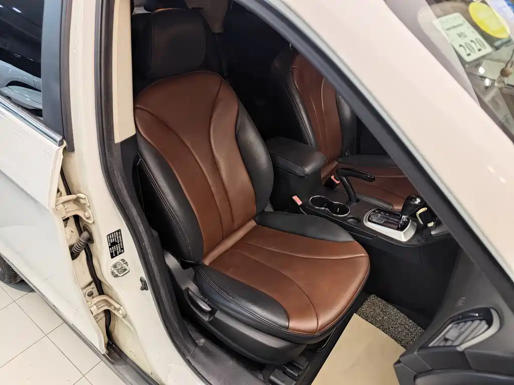 GAC Trumpchi GAC Trumpchi GS5 2014 2.0L Automatic 2WD Luxury Edition 2014 - thumbnail 28