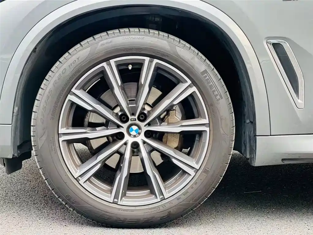 BMW BMW X5 xDrive30Li M Sport Package Premium Model 2022 2022 - thumbnail 7