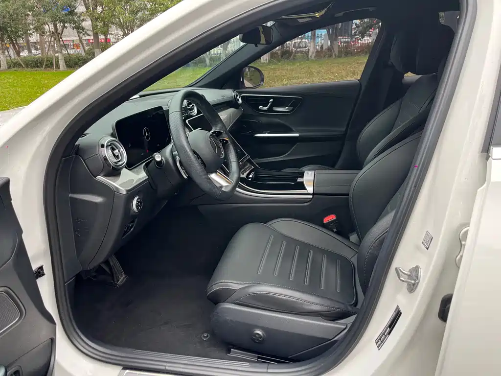 Mercedes-Benz Mercedes-Benz C-Class 2023 C 260 L Sport Edition 2023 - thumbnail 5