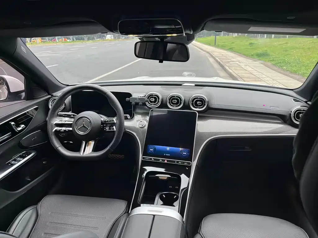 Mercedes-Benz Mercedes-Benz C-Class 2023 C 260 L Sport Edition 2023 - thumbnail 13