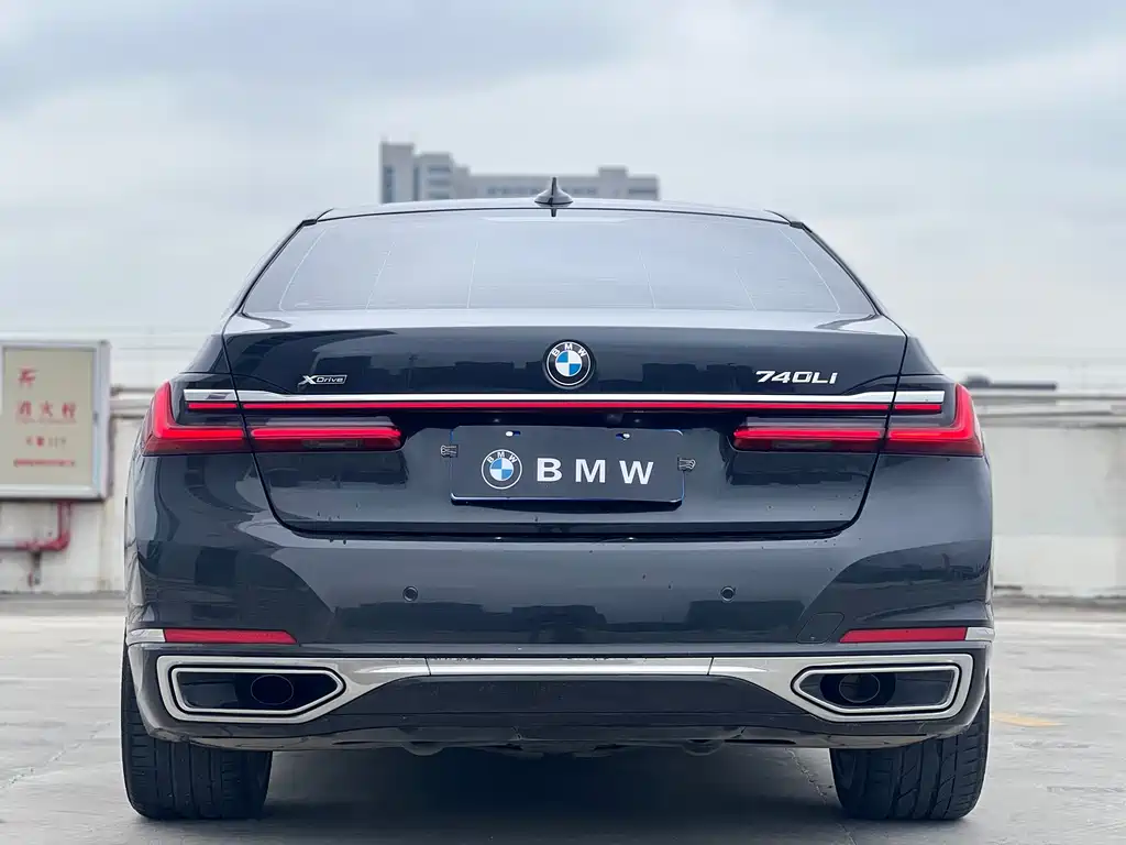 BMW BMW 7 Series 2022 740Li xDrive Executive Luxury Package 2022 - thumbnail 10